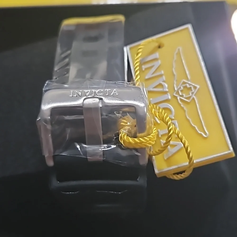 NIB INVICTA SubAqua Swiss Ronda 515 Caliber Watch with Mother of Pearl Dial Face
